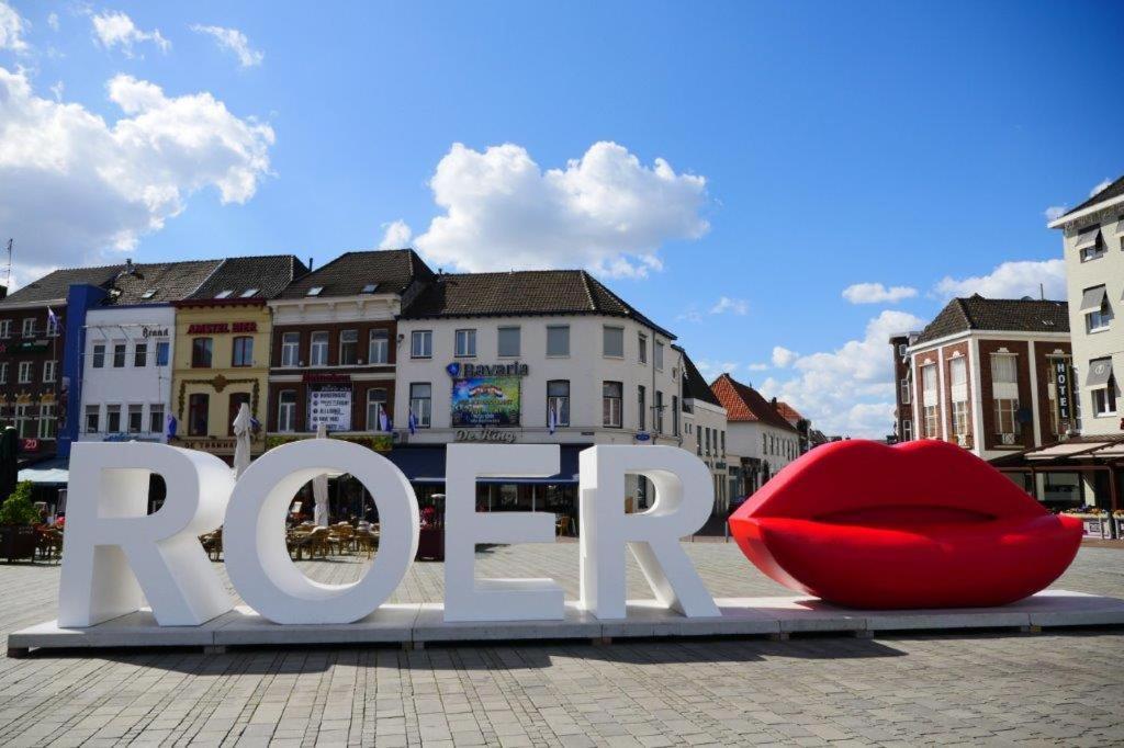 Chalet Or Apartment Nearby Roermond Outlet Stevensweert Eksteriør billede